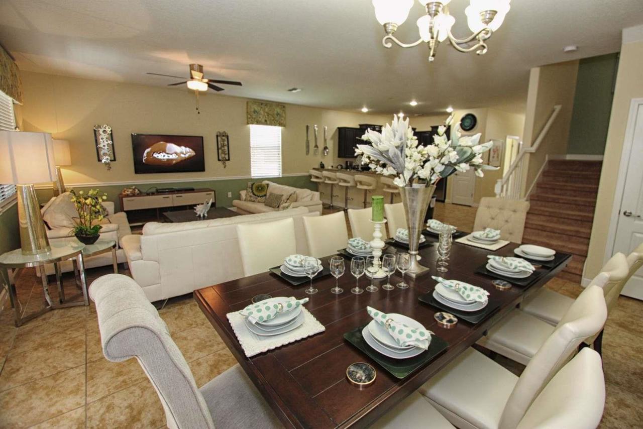 Gorgeous 9 Bedroom Pool Home Sleeps Up To 24 People Davenport Bagian luar foto